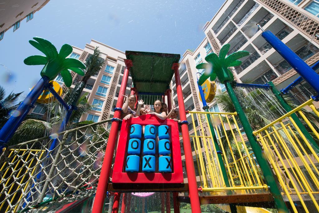 Atlantis Condo Resort Pattaya Jomtien Beach Buitenkant foto